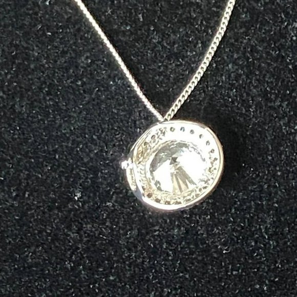 CZ Set Necklace and Matching Ring / 14K White Gold Plated 925 (EUC) - Picture 5 of 9